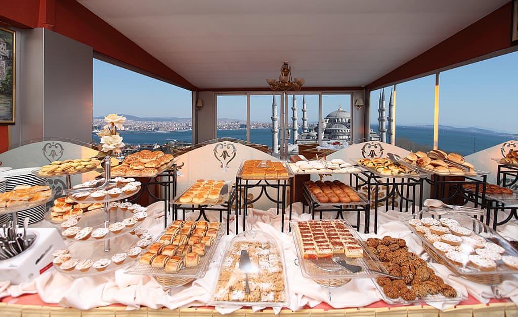 Deluxe Golden Horn Sultanahmet Hotel 61 Halalbooking