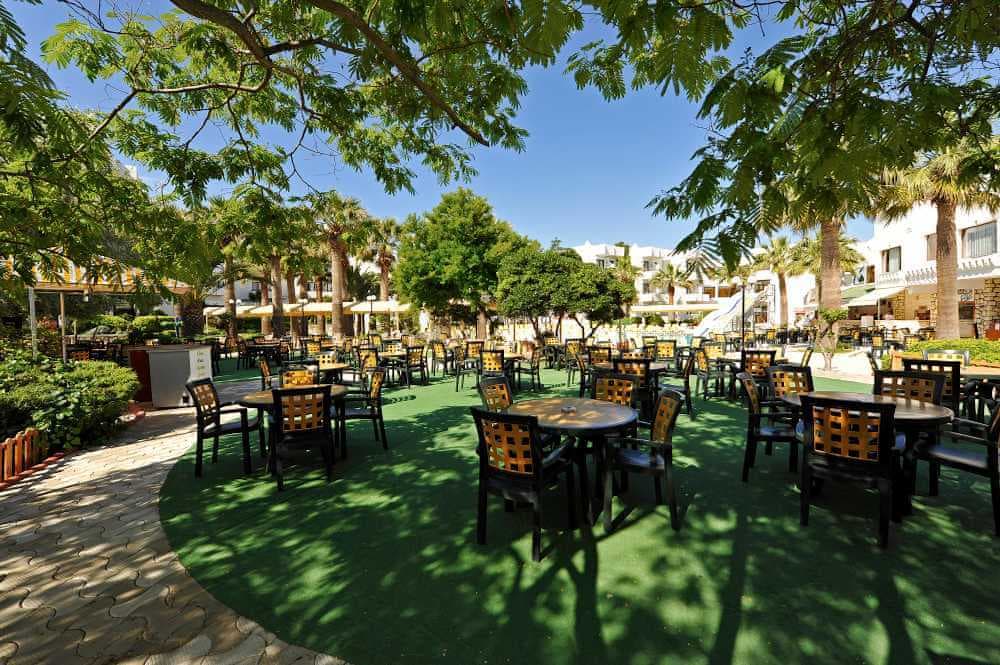 Club Familia Otel 840 Halalbooking