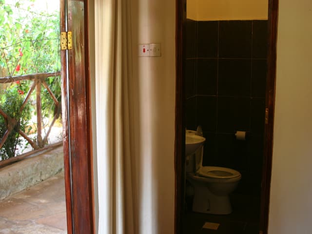 Havuzlu 5 yatak odalı Villa