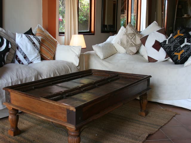 Havuzlu 5 yatak odalı Villa