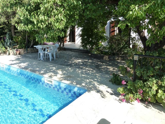 3 yatak odalı Villa