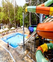 Water parks & kids’ clubs