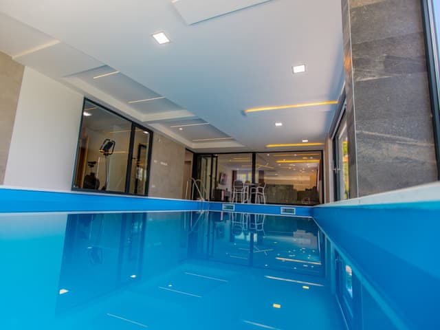 4 yatak odalı Villa