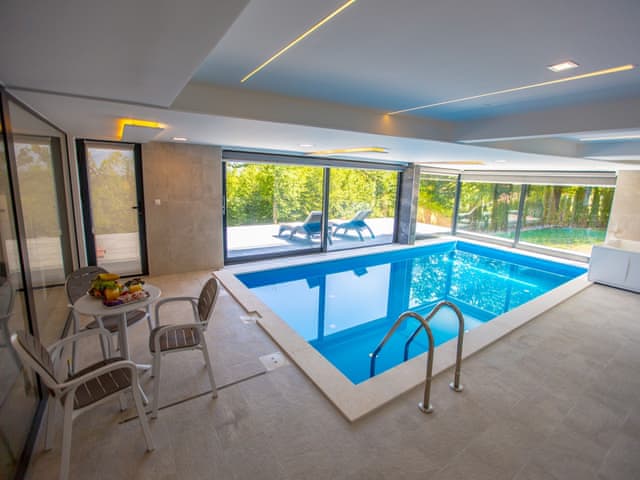 4 yatak odalı Villa