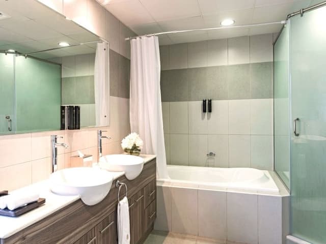 Havuzlu 4 yatak odalı Royal Villa