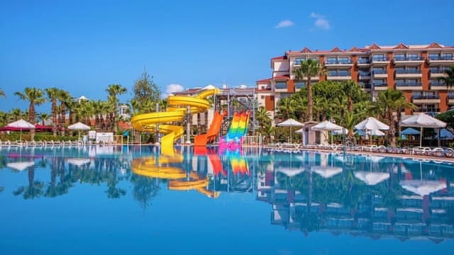 Aile Havuzlu Oteller Aile Havuzu Olan Oteller Halalbooking