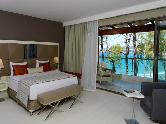 Aile Süit (Deniz manzaralı)