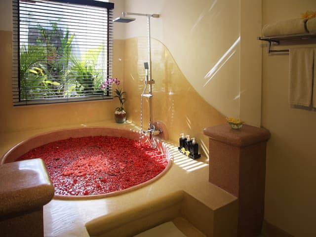 Havuzlu 1 yatak odalı Villa