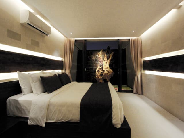 Signature Villa