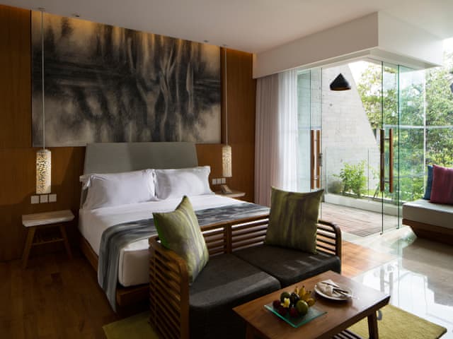 Wonderful Garden View King Bed