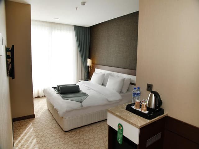 Connection Oda (Deniz manzaralı)