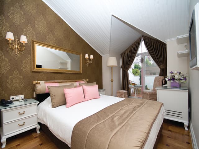 Elegance Room with Balcony - Loft or Sea View