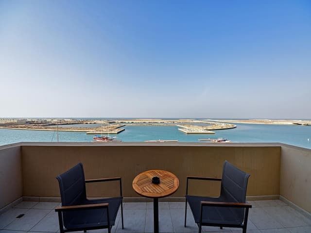 2 yatak odalı Süit (Deniz manzaralı)