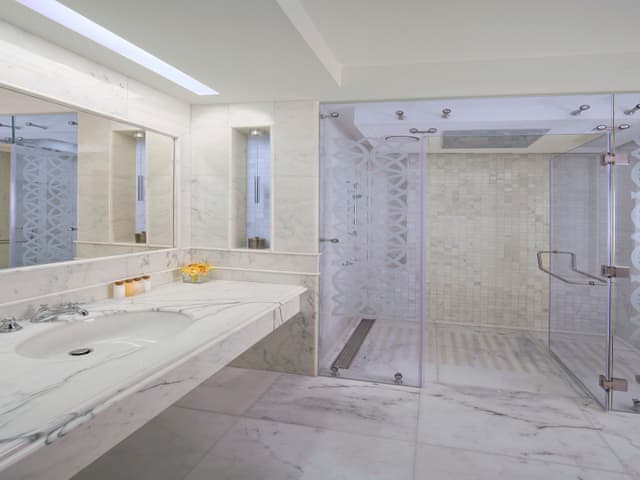 Junior Suite - Al Bidda