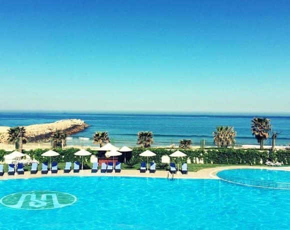 39870_lyVnnggx1HYlFRgXAba6bQ.jpg?fit=crop&format=jpg&height=460&width=580