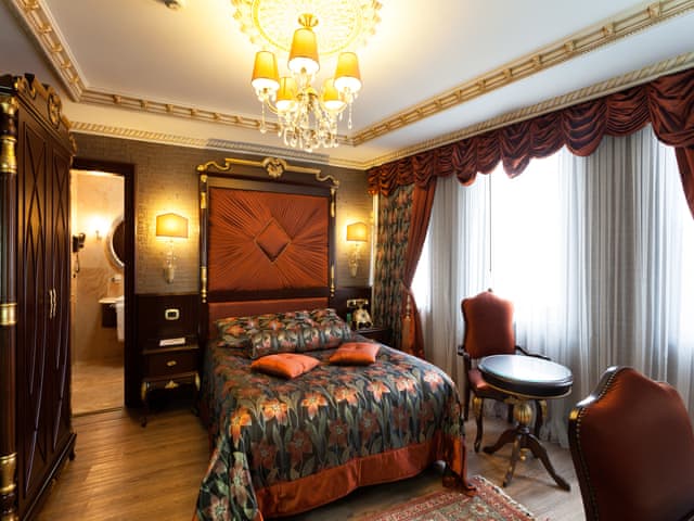 Superior Çift Kişilik Oda