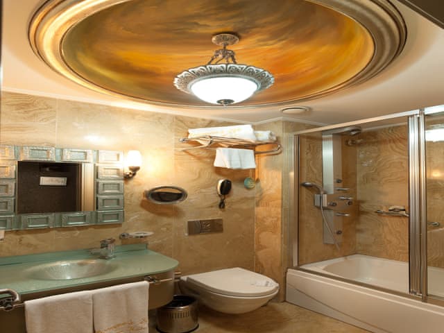 Delüks Çift Kişilik Oda