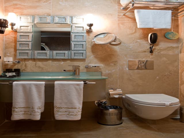 Delüks Çift Kişilik Oda