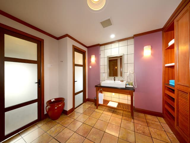 Grand Pool Villa (ground floor)