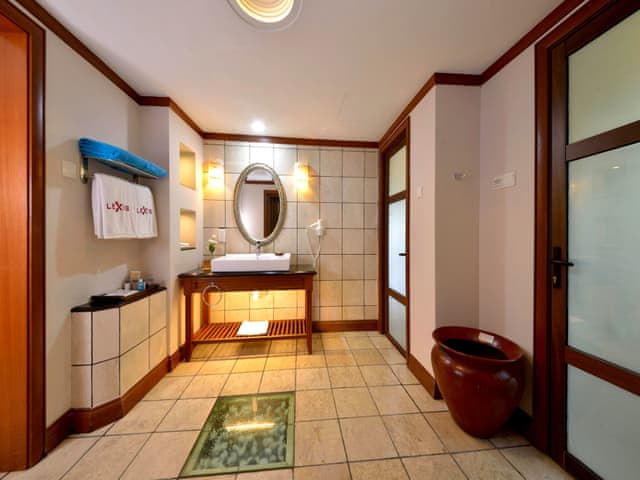 Garden Pool Villa (ground floor)
