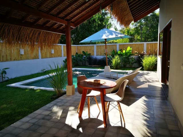 Havuzlu 1 yatak odalı Villa