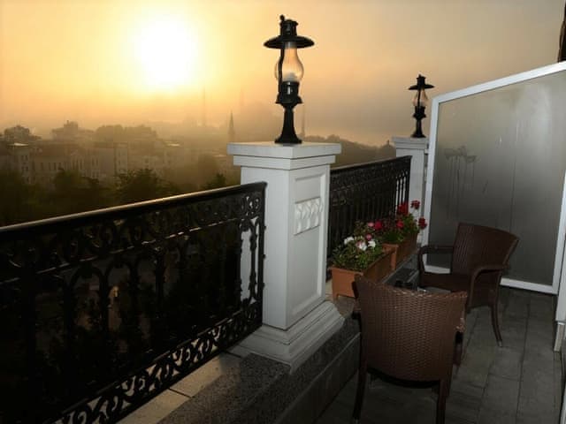 Superior Oda (Balkonlu)