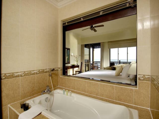 Premier Chalet (On Water)