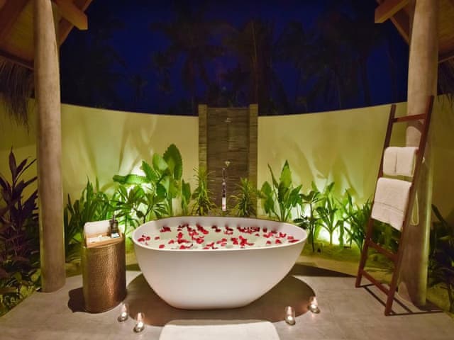 Havuzlu Günbatımı Plaj Villası