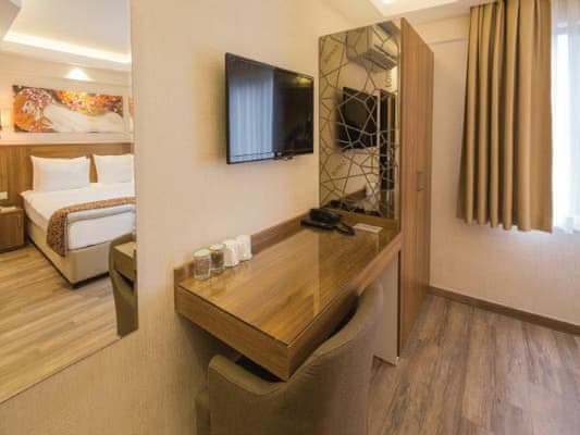 Standart Üç Kişilik Oda