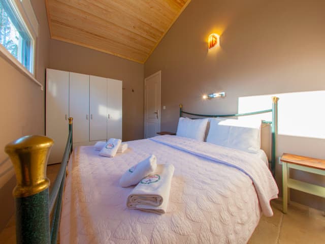 Three-Bedroom Garden Villa