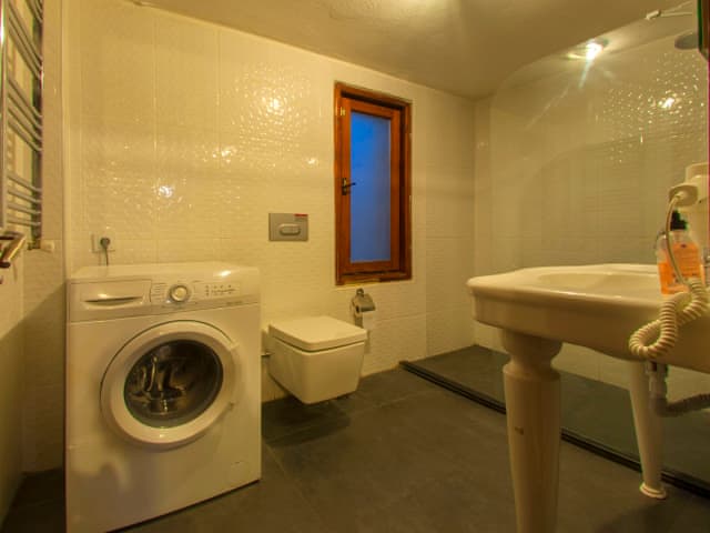 Four Bedroom Country Villa