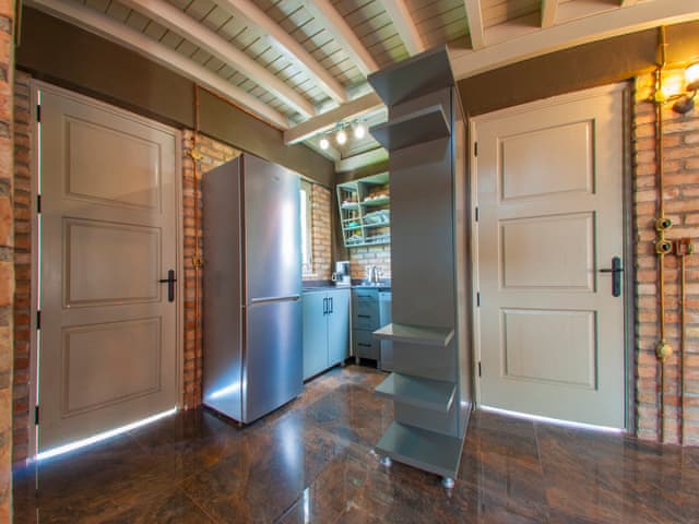 Junior Country Villa