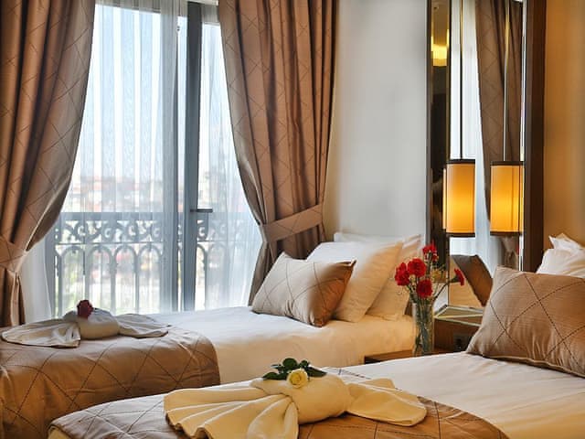 Delüks Çift Kişilik Oda