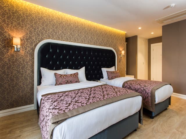 Superior Aile Odası