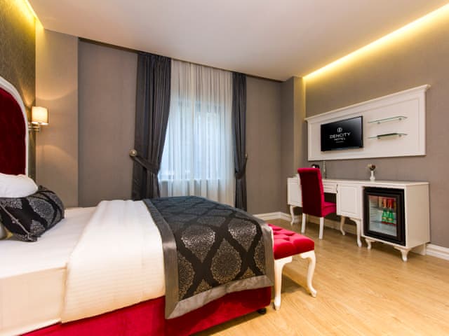 Delüks Tek Kişilik Oda