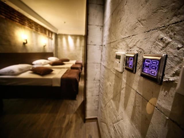 Ekonomik Üç Kişilik Oda (penceresiz)