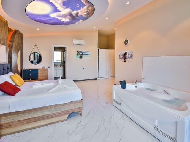 4 yatak odalı Villa