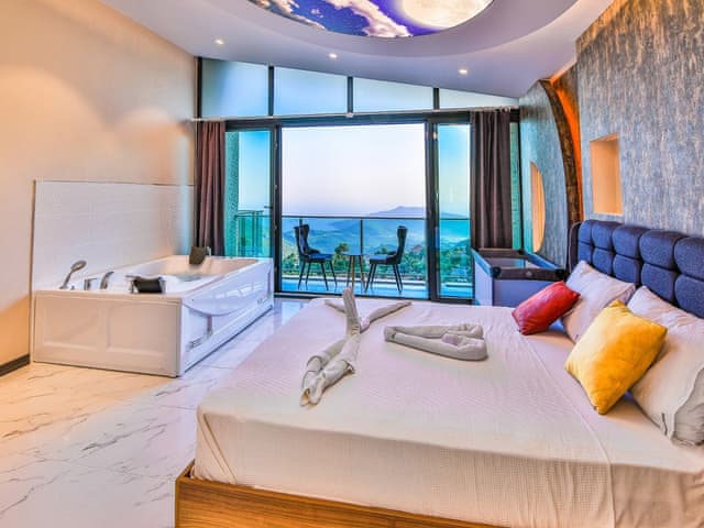 4 yatak odalı Villa