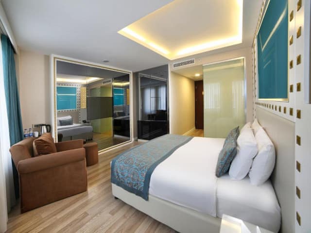 Family Connecting Room