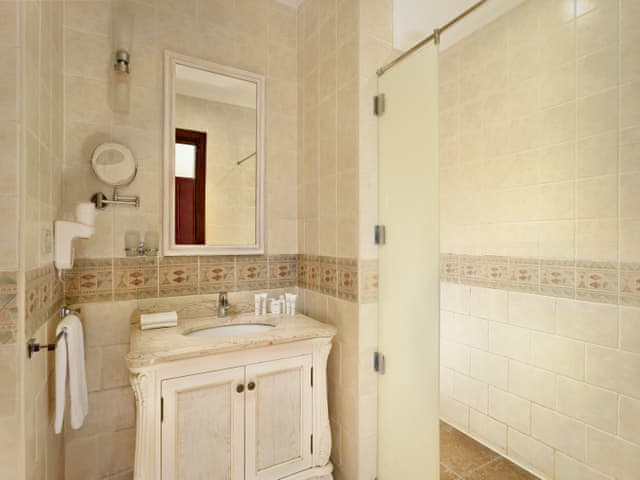 Standard Side Sea View Room