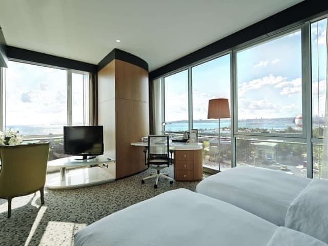 Junior Suite, 1 King Bed, Sea View