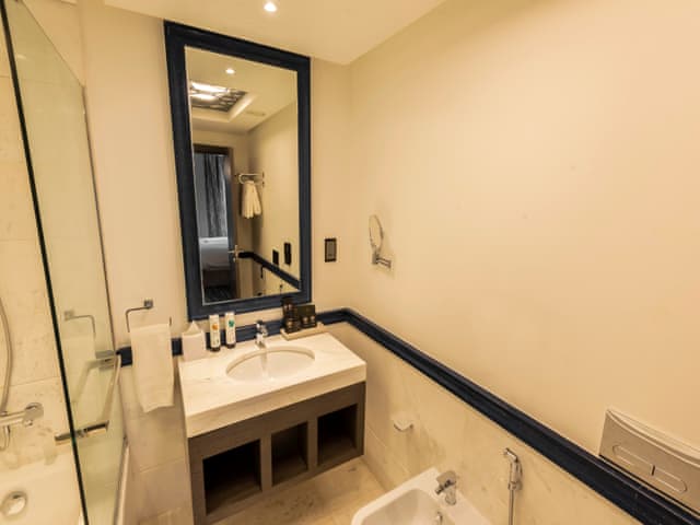 Delüks İki Yataklı Oda