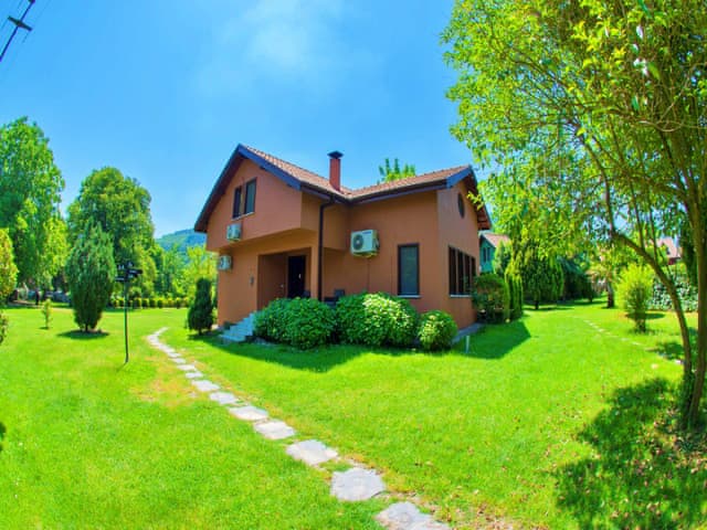 Four Bedroom Country Villa