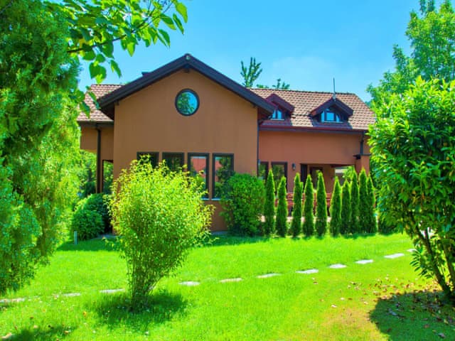 Four Bedroom Country Villa