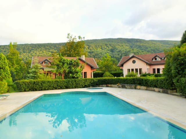 Four Bedroom Country Villa