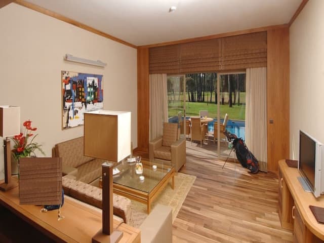 Deluxe Villa, 3 Bedrooms, Poolside (3 Bathrooms)