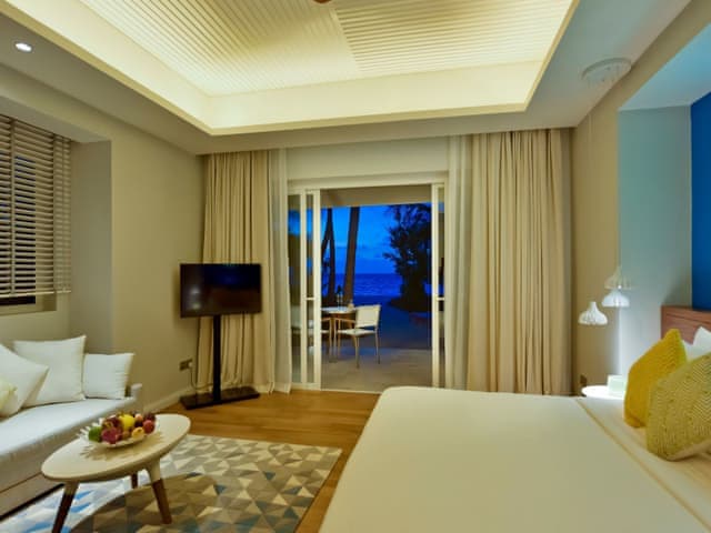 Beach Villa with Swirl Pool