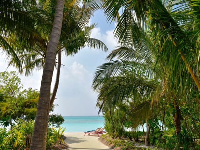 Beach Villa with Swirl Pool