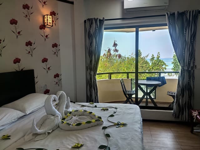 Delüks Oda (Deniz manzaralı)