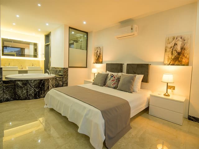 6 yatak odalı Villa